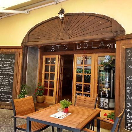 Stodola-Soukromy Apartman Pro Dva S Venkovni Virivkou Карлштейн Экстерьер фото